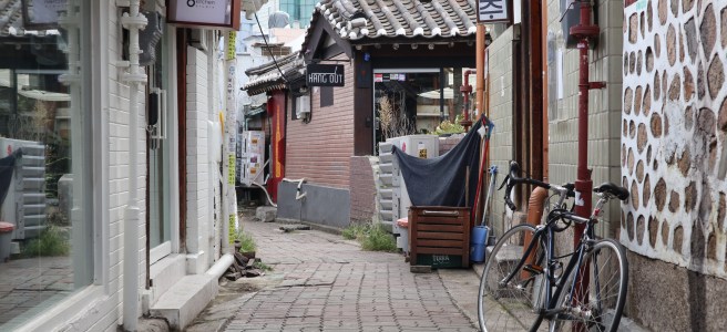 Narrow hanok alley in Ikseon-dong, the traditional Korean house district in Jongno 3-ga, Seoul